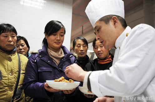 现在小本创业适合什么项目,创业成本低利润高的小生意