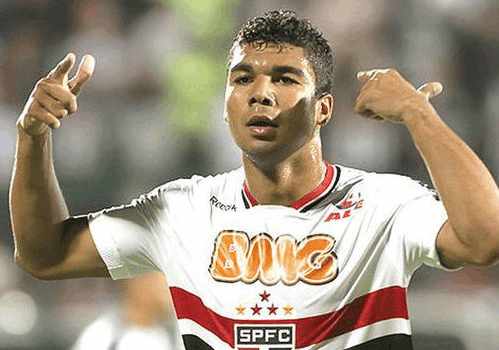 腰是关键！FIFA17西甲后腰推荐