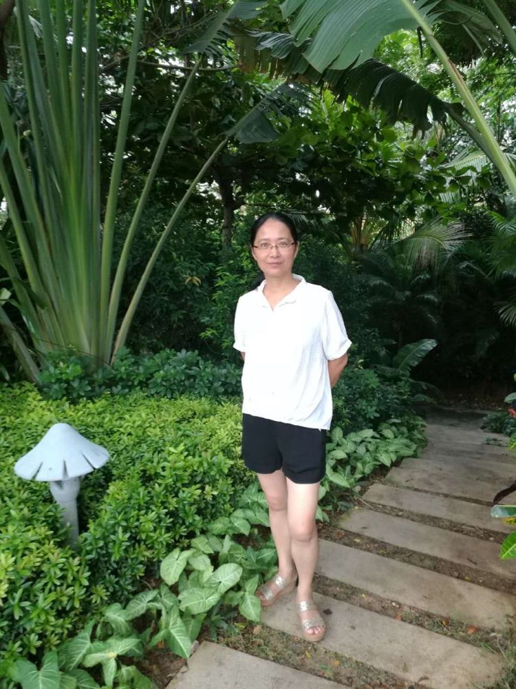 浪在枕边海在眼前——海南三亚行