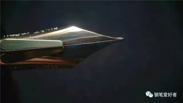 百乐钢笔笔尖m和f的区别,百乐14k钢笔买f尖还是mf尖