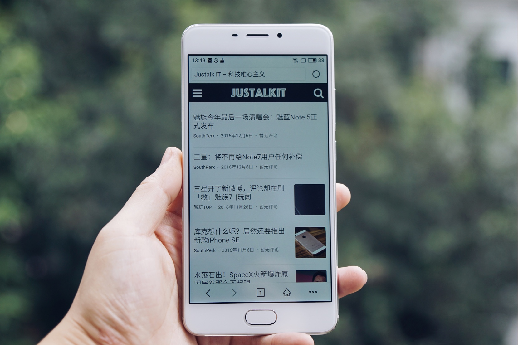 荣耀和小米千元手机哪个性价比高,3000元小米华为魅族手机对比