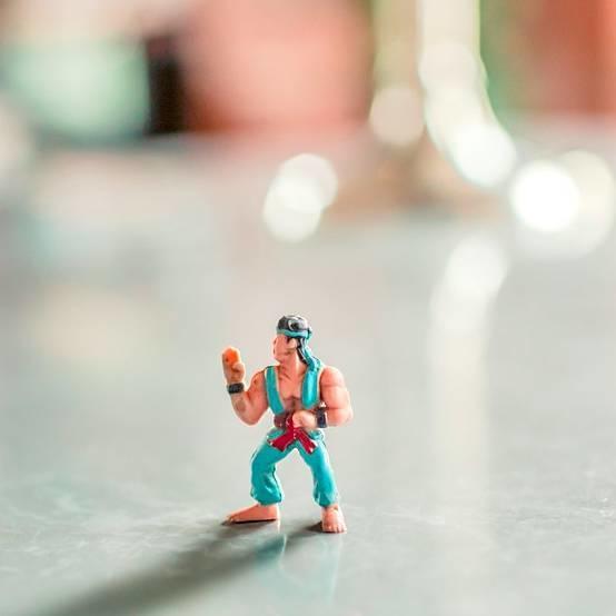 创客「学院派」VS街头「实战派」