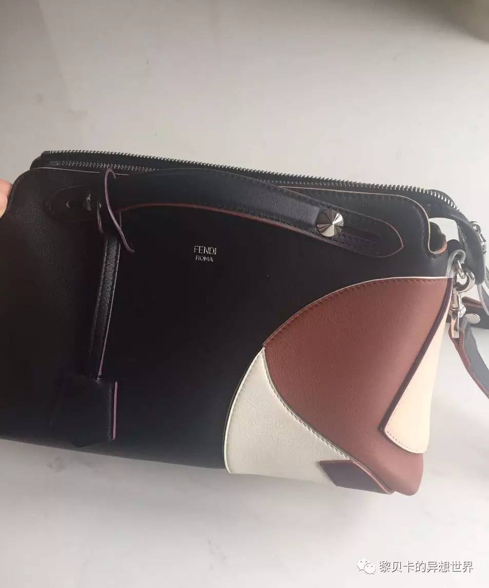 不想出门一出门就烦,不想出去但一出去就很嗨