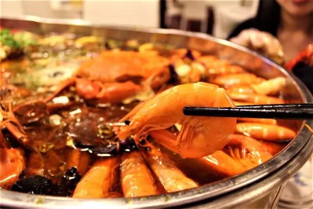 马来西亚海鲜大咖,在新加坡吃过最大的海鲜大咖