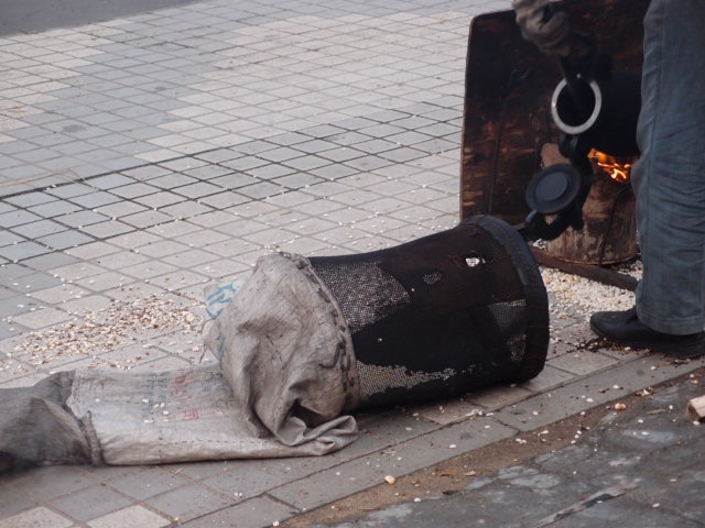 中国黑科技爆米花机,老外实验室研究中国爆米花机