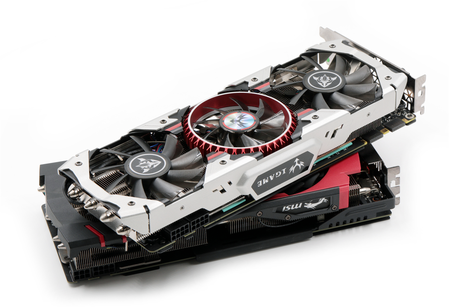 七彩虹10808g烈焰战神用多大电源,七彩虹igame烈焰战神1080