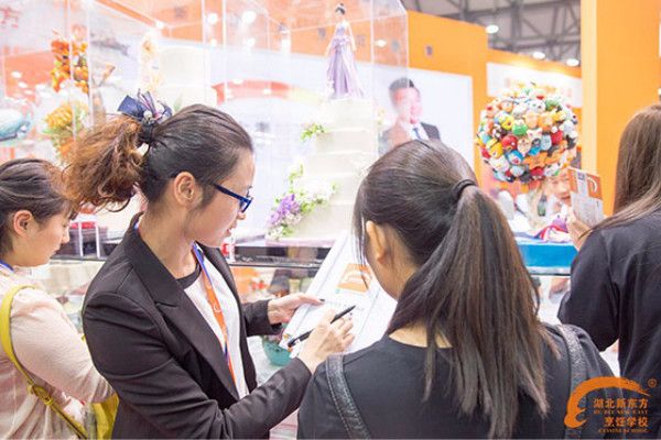 玩偶设计师林良如:怪趣毛毡展览——《23个小怪兽》