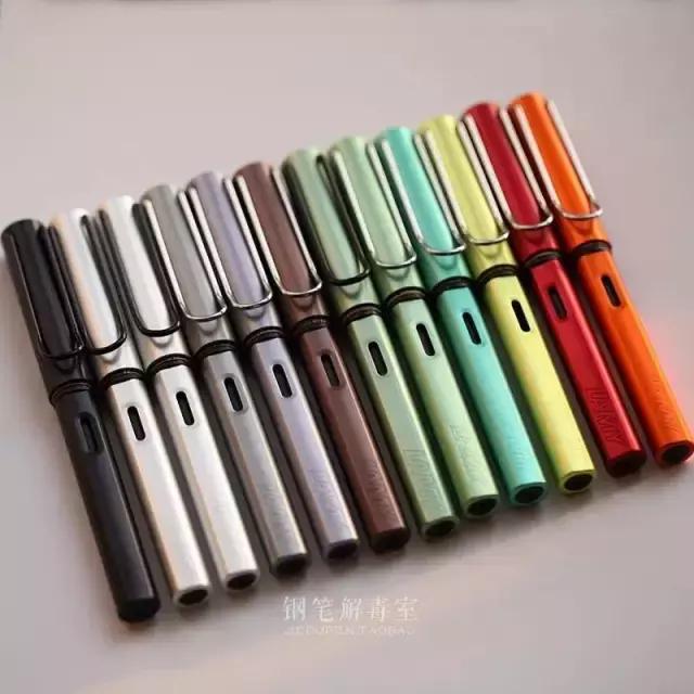 新买来的钢笔新手教程,刚入书坑有什么书推荐吗