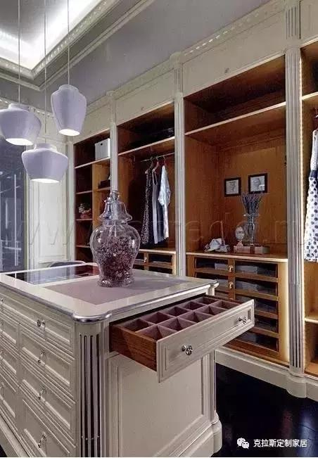 高端步入式衣帽间定做,北欧衣帽间定做