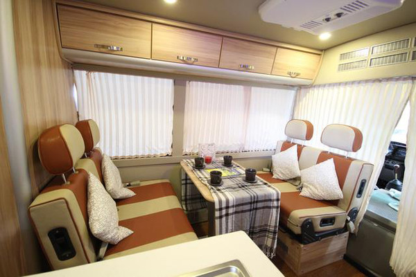 仿造吉利房车,模仿山寨汽车