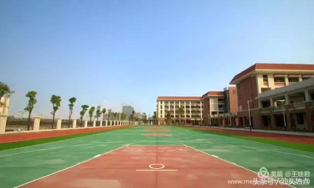 汕头金中学校的环境,汕头金中海湾校区环境