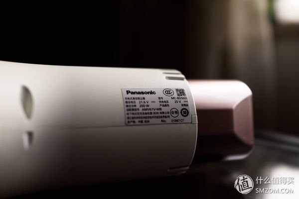 松下吸拖一体吸尘器推荐,超轻大吸力吸尘器松下L8开箱测评