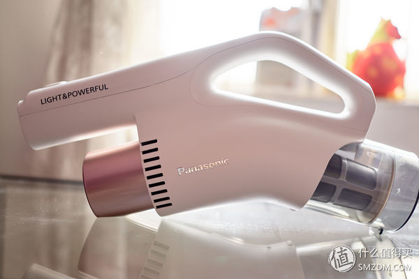 松下吸拖一体吸尘器推荐,超轻大吸力吸尘器松下L8开箱测评