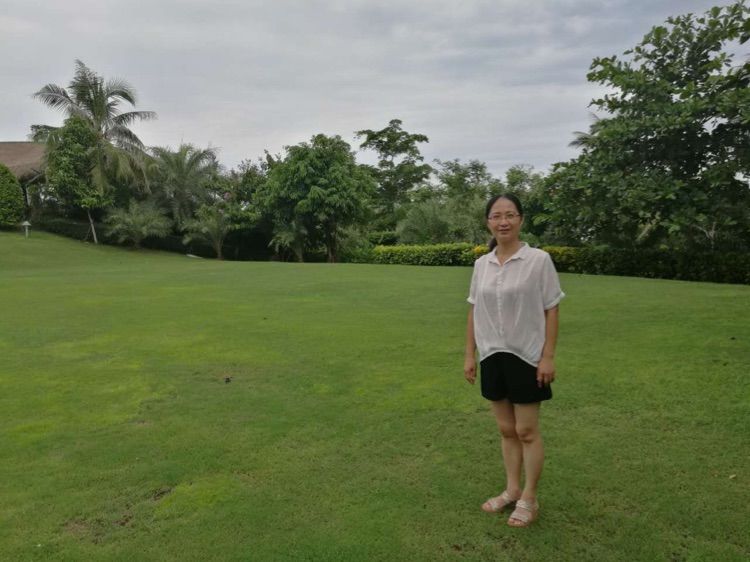 浪在枕边海在眼前——海南三亚行