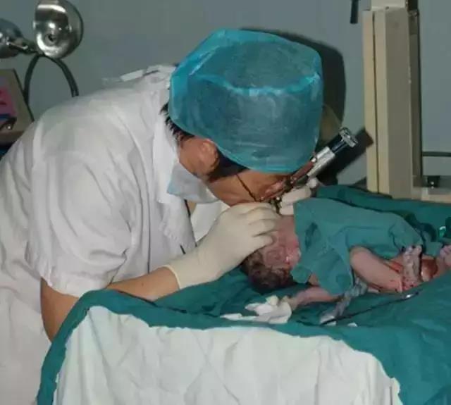 医者看来不能自医啥意思,怎么看待国内医生的职业态度