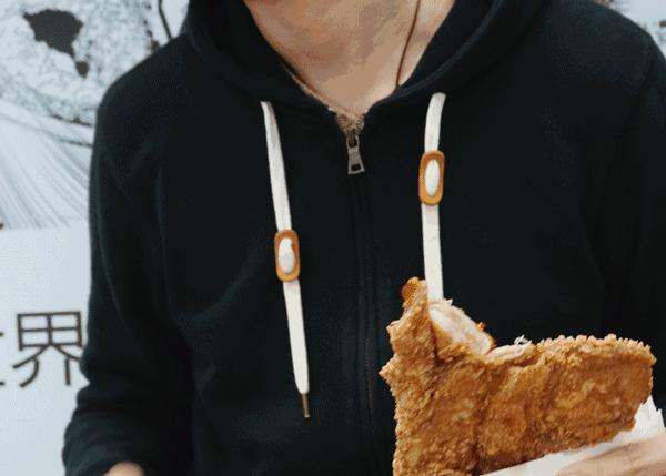 正新鸡排与豪大大鸡排,正新鸡排一年卖出去多少鸡排