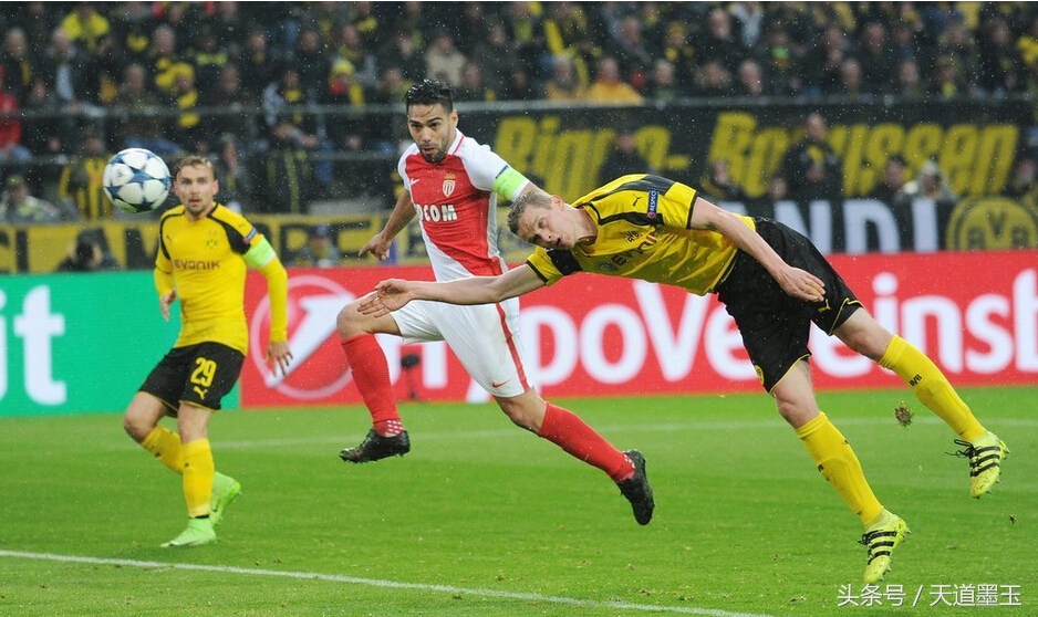 2012拜仁vs多特蒙德欧冠决赛,2013多特蒙德vs拜仁欧冠决赛