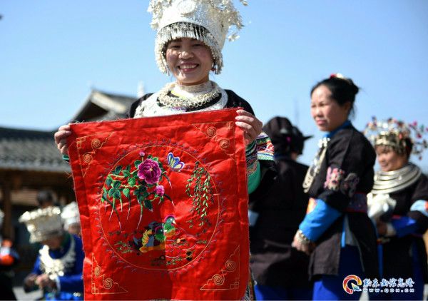 玩偶设计师林良如:怪趣毛毡展览——《23个小怪兽》