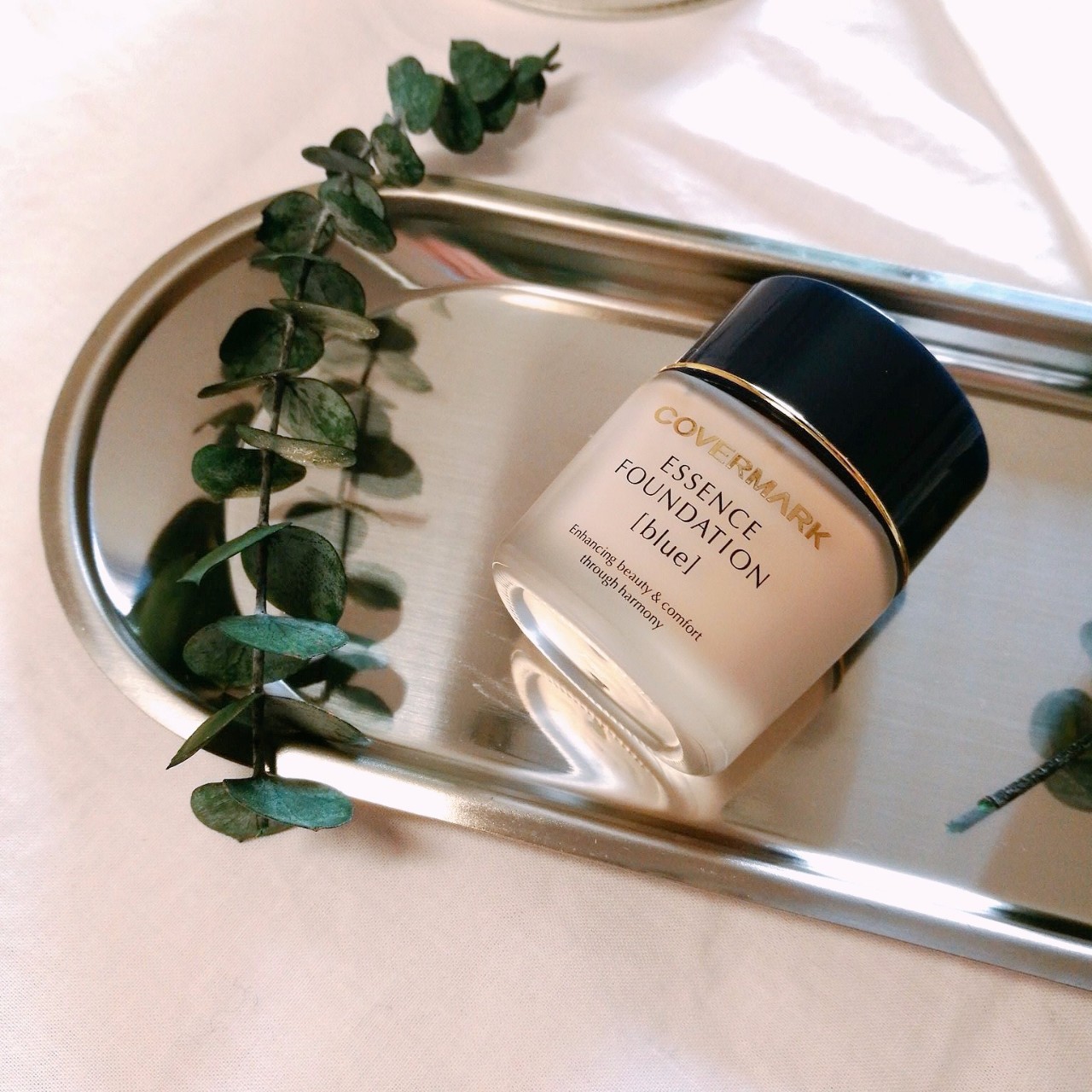 脸上有痘痘怎么化无瑕底妆,痘痘肌底妆不卡粉技巧