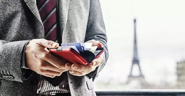 日默瓦配件如何分辨正版盗版,香奈儿蔚蓝金字版