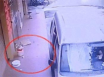 大爷很有钱,大爷一看就很有钱