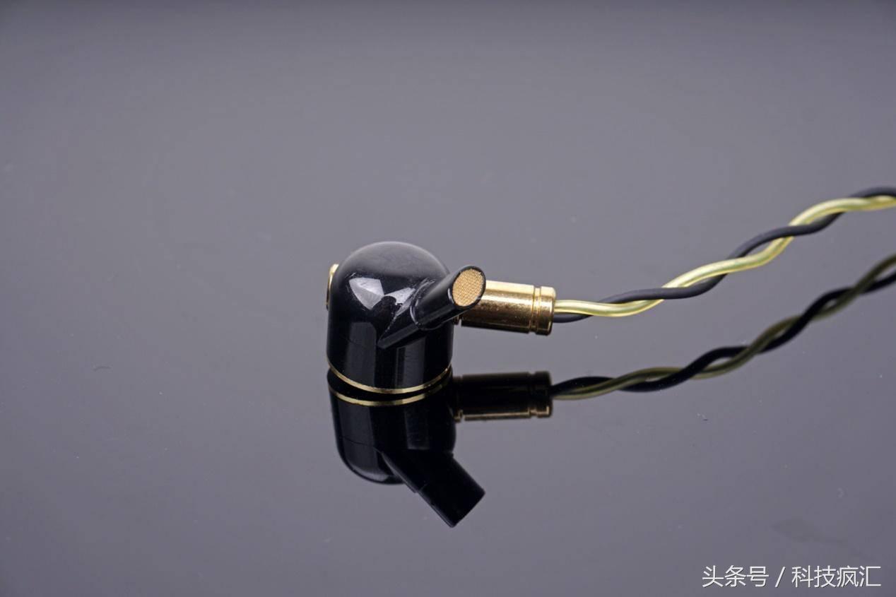 钱包君壮烈牺牲：试听安桥旗舰圈铁耳塞E900M