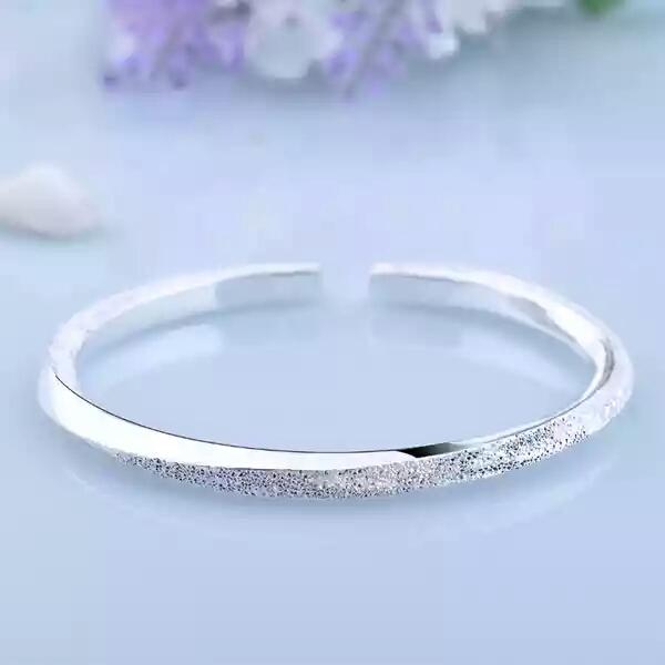 银手镯科普视频,分享一下你们的银手镯