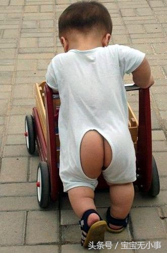 给娃穿开裆吗,宝宝穿开裆裤的好处和坏处