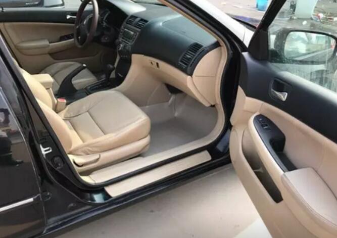 2023款雅阁舒适版驾驶体验,2010款本田雅阁驾驶感