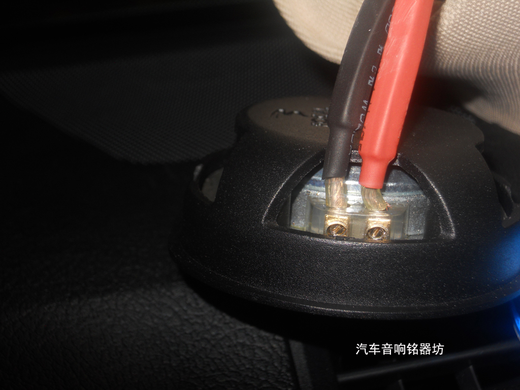 茂名丰田锐志改音响,湛江丰田锐志改装音响价格