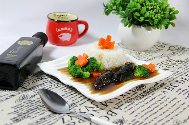 大厨教你做经典海参,即食海参如何做海参捞饭