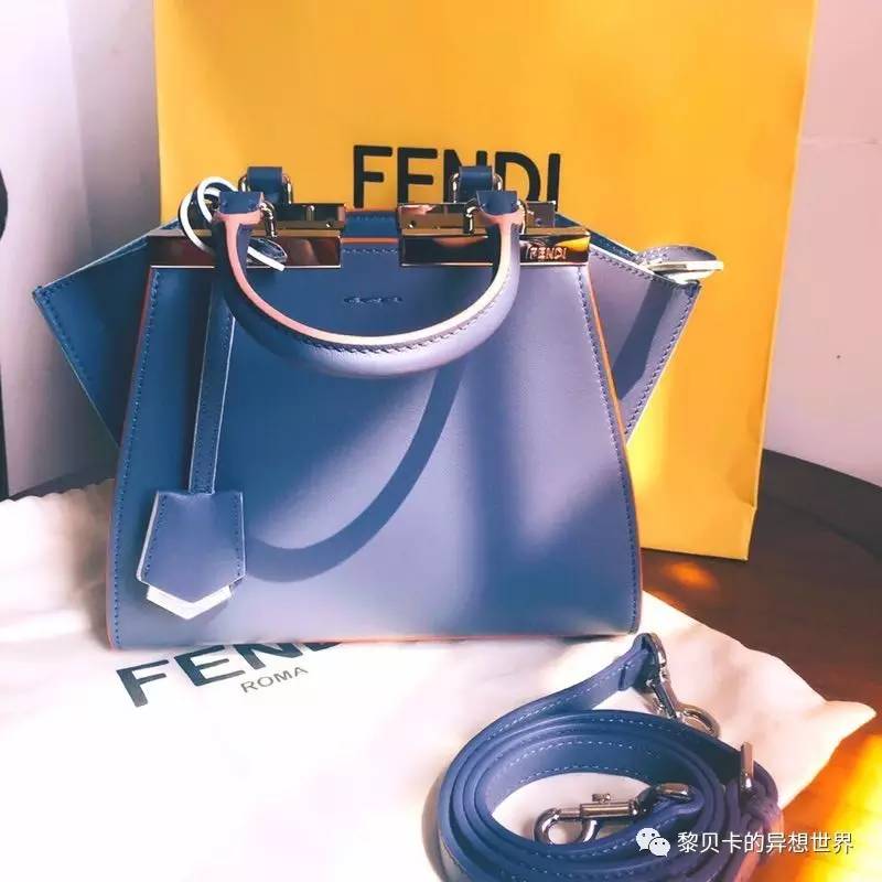 不想出门一出门就烦,不想出去但一出去就很嗨