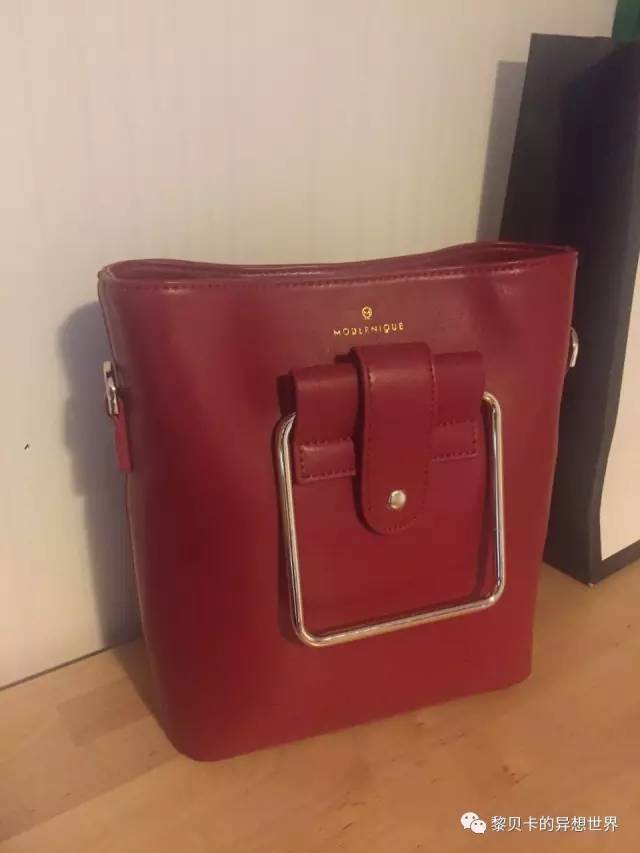 不想出门一出门就烦,不想出去但一出去就很嗨