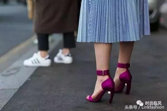 一双鞋,火过大牌包