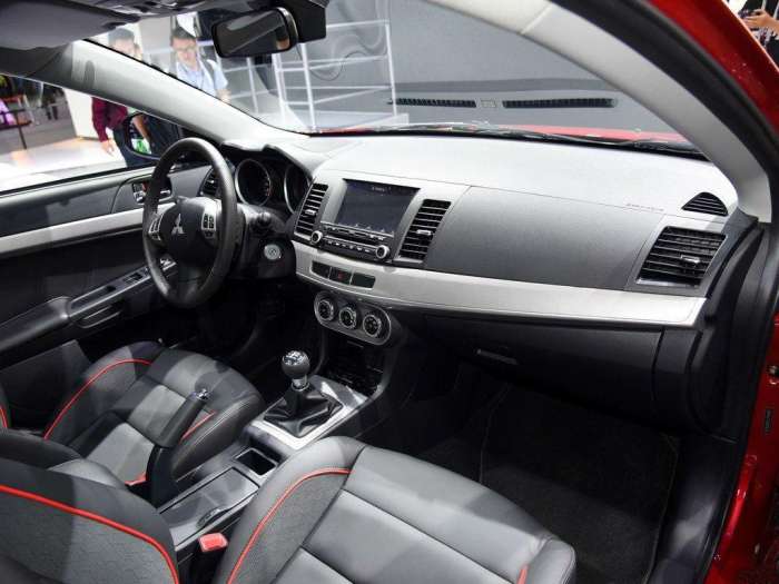 三菱evo翼神新车多少钱,国产三菱evo翼神