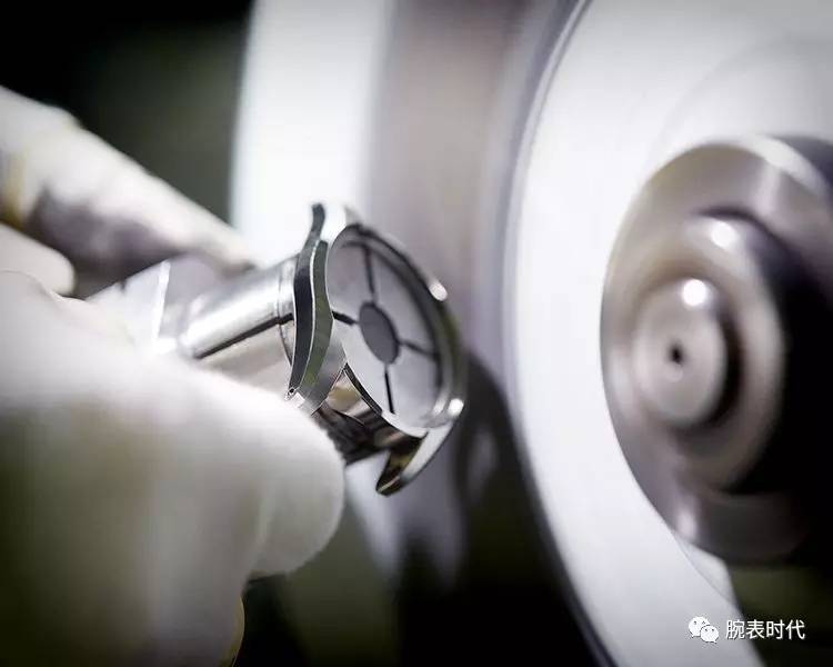 gs冠蓝狮机械表价格,gs潜水表