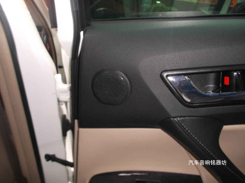 茂名丰田锐志改音响,湛江丰田锐志改装音响价格