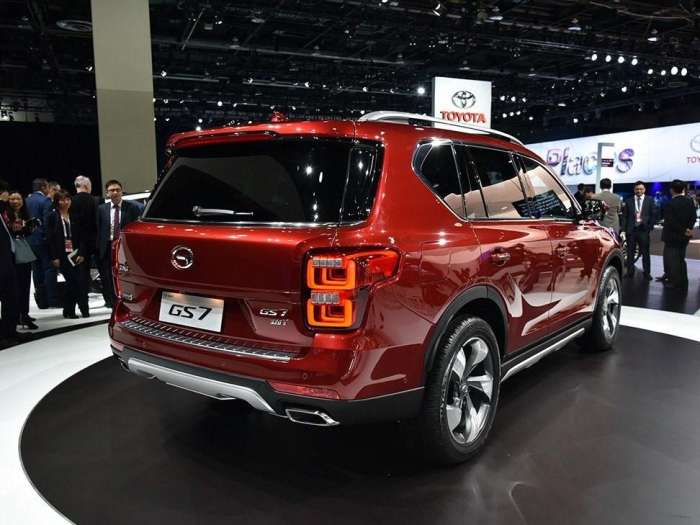 广汽传祺gs7新款19款,中大型suv广汽传祺