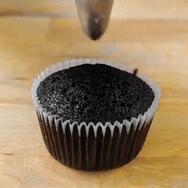 蛋糕裱花花边基础手法窍门,9个蛋糕的做法和配方