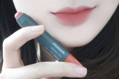 唇控颜色,唇控哪个颜色好看