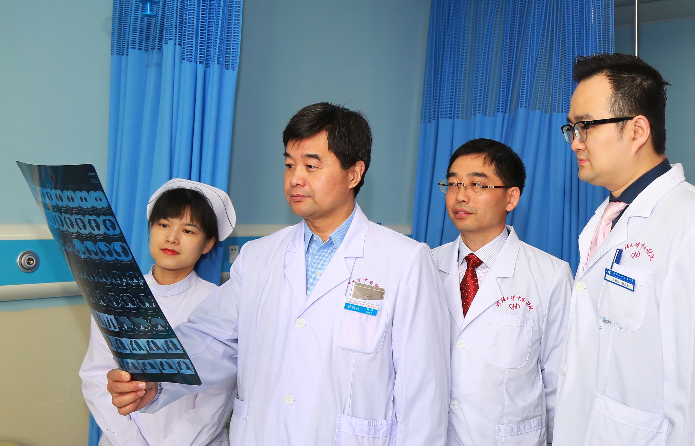 老年人消化道穿孔死亡原因,老人突发肠穿孔的原因