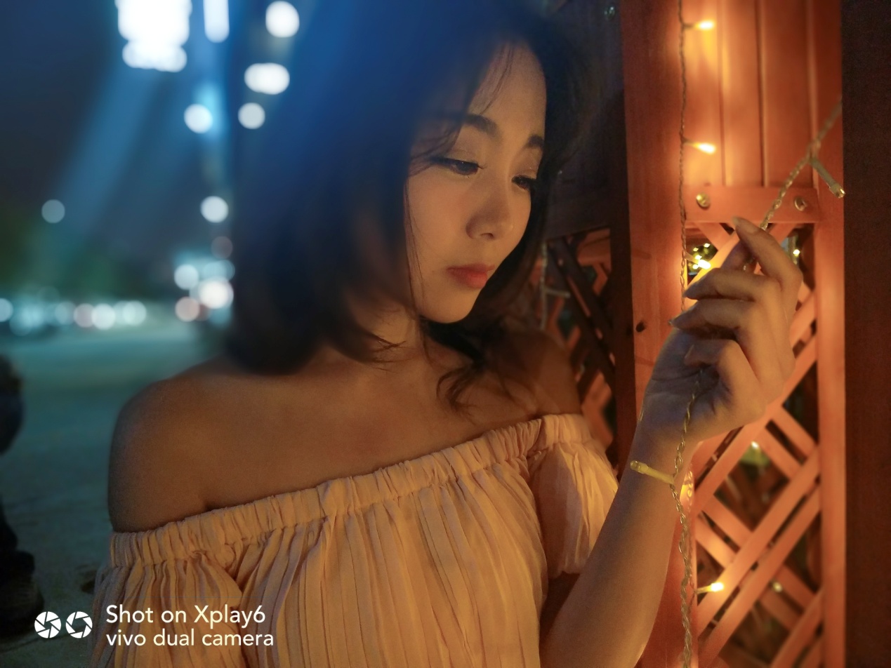 手机拍照特别模糊怎么办oppo,为什么vivoy30拍照对焦总是模糊