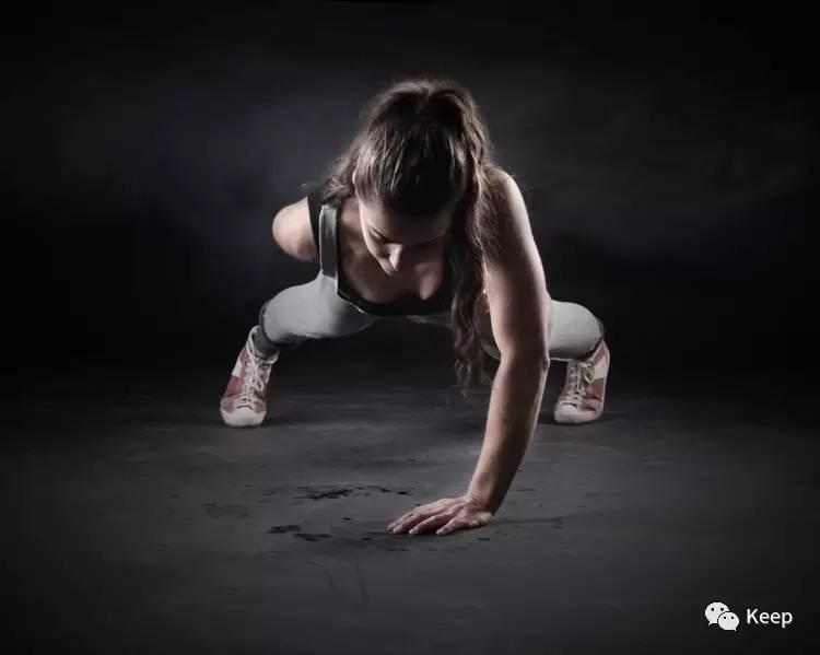 活肌肉死肌肉区别,健壮肌肉什么梗