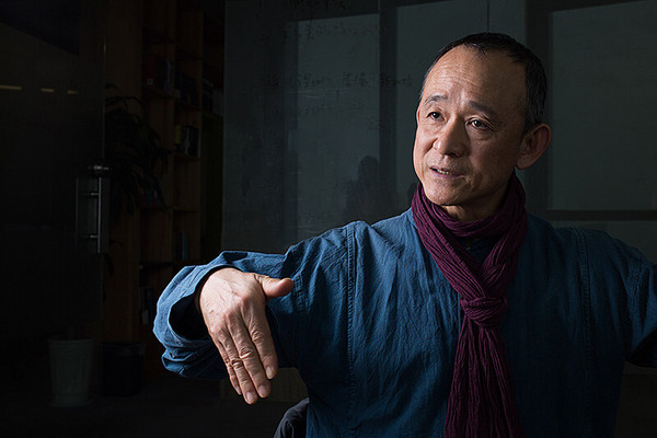 头号陶贩:从地摊卖烟灰缸到台湾80%的茶人茶馆都用他做的茶器