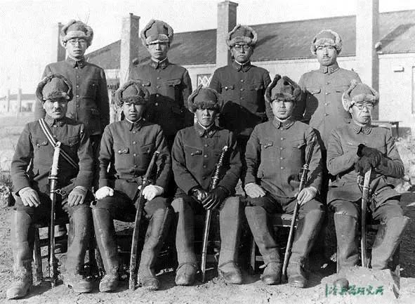 日本心,西洋形?趣谈那些“日洋结合”的日军*刀军**