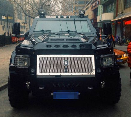 1800万下单提车得等15月，加次油得1500块，国内就1辆