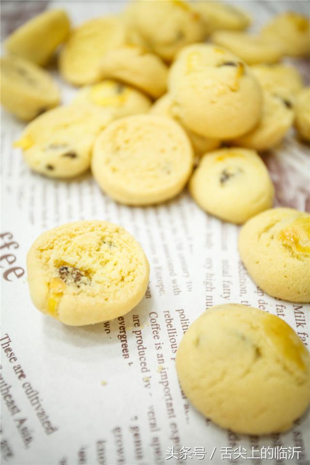 上海排队7小时吃到的网红面包,吃肉松小贝的网红