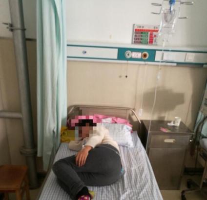 京东变质维生素害孕妇差点流产，猫耳朵又被检出菌落超标