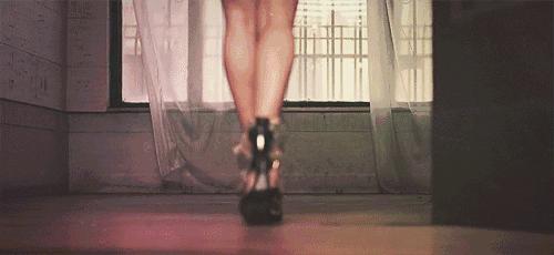 经典高跟鞋平价品牌,性价比高高跟鞋