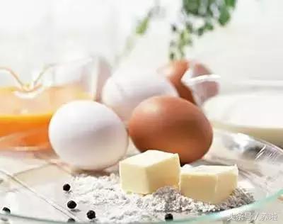 宝宝拉黄色稀水样泡沫便便怎么办,宝宝便便稀水样伴有肚子痛